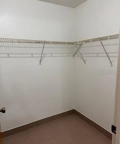 25385 Sandhill Blvd #D2 — Photo 5