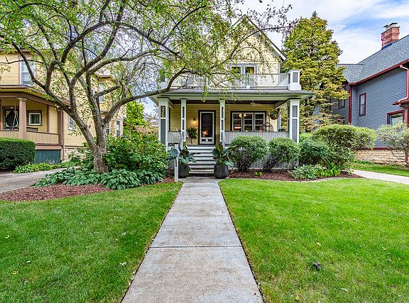 3rd image of 226 Home Ave