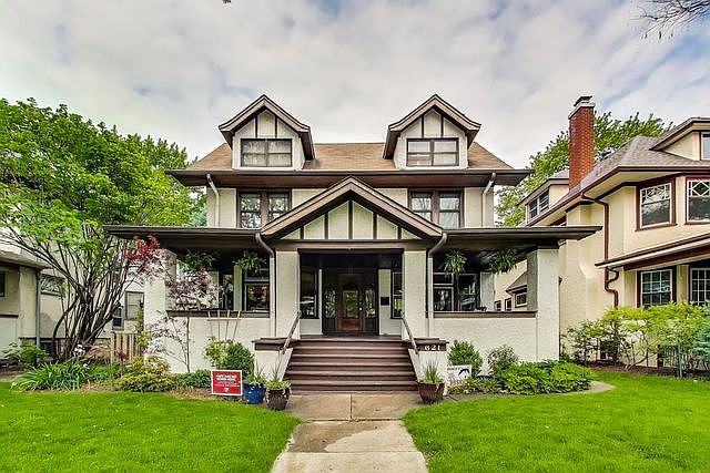 1st image of 621 S Elmwood Ave