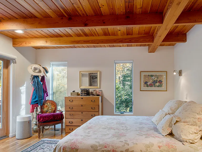11 Chapel Ln — Photo 6