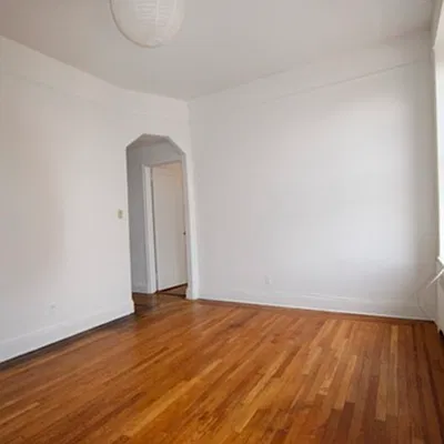 Rented by Nooklyn NYC LLC | media 16