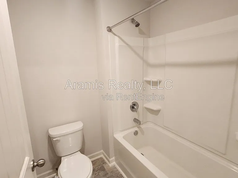 3134 Ellenton Dr — Photo 10