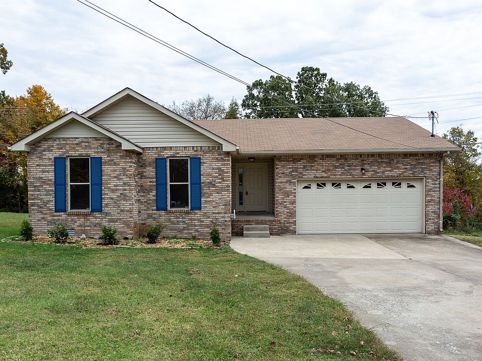 1st image of 304 Eggars Ct