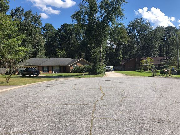 4th image of 304 Quail Run Dr