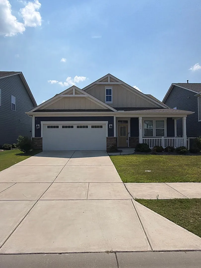 T.R. Lawing Realty Property — Photo 1