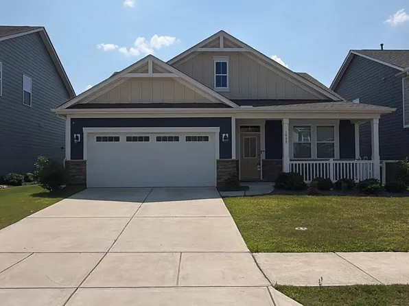 1008 Fairbrae Ln, Indian Trail, NC 28079