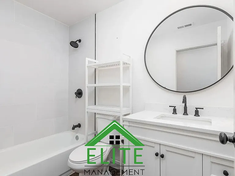 5136 Francis St — Photo 18