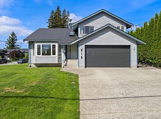 218 Mundy St, Coquitlam, BC V3K5M3