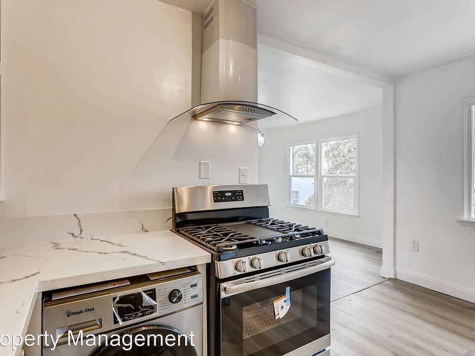 1st image of 230 N Berendo St #8589924