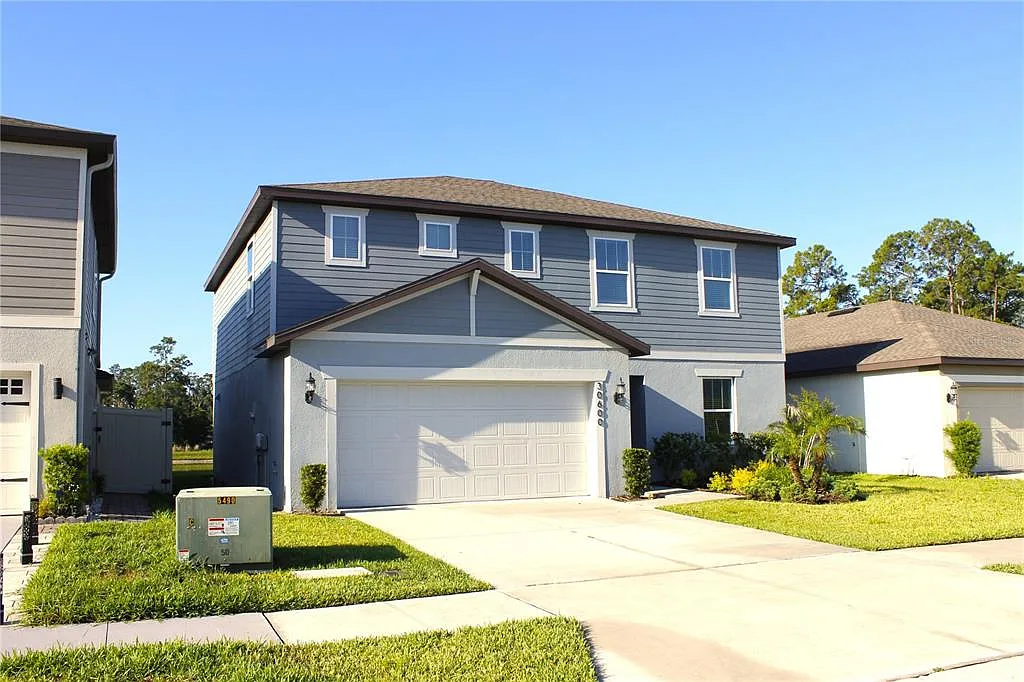 5 bed, 3.0 bath, 2386 sqft, $3,000 — Photo 1
