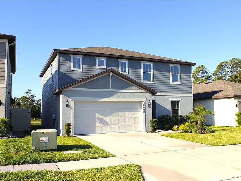 30600 Thunderbird Dr — Photo 1