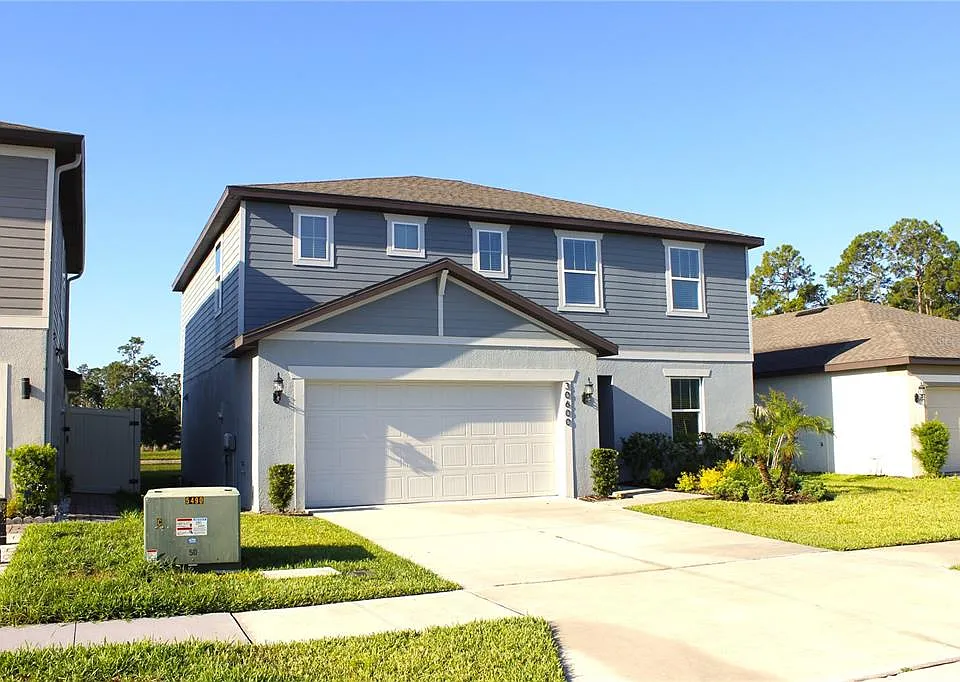 30600 Thunderbird Dr