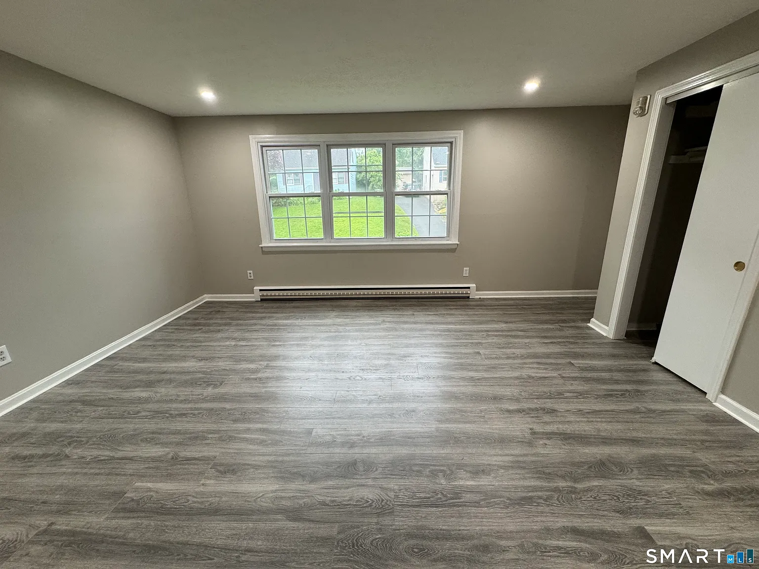 1 bed, 1.0 bath, 850 sqft, $1,275 — Photo 4