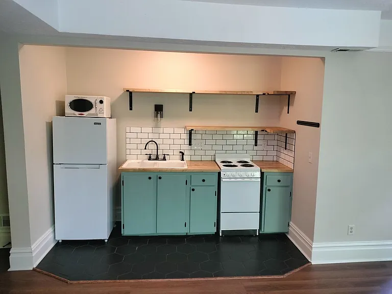 1608 W Main Ave — Photo 47