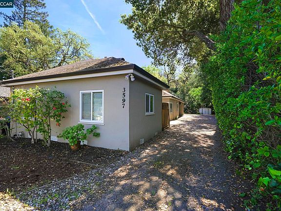 2nd image of 3597 Walnut St