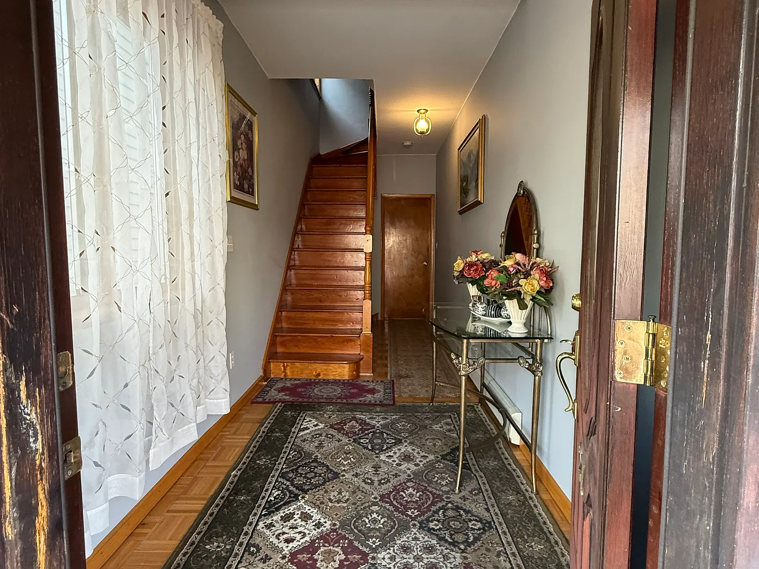 2 bed, 1000 sqft, $2,500 — Photo 2