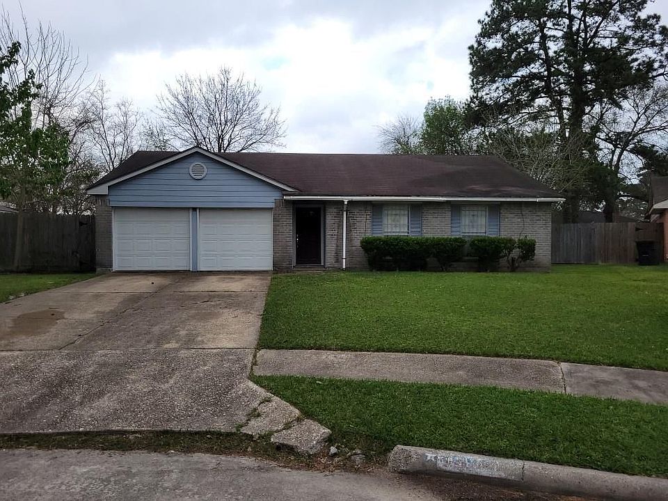 1st image of 19927 Blue Mist Ct