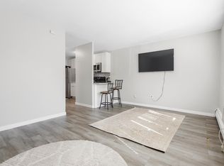 2616 Harriet Ave APT 117, Minneapolis, MN 55408