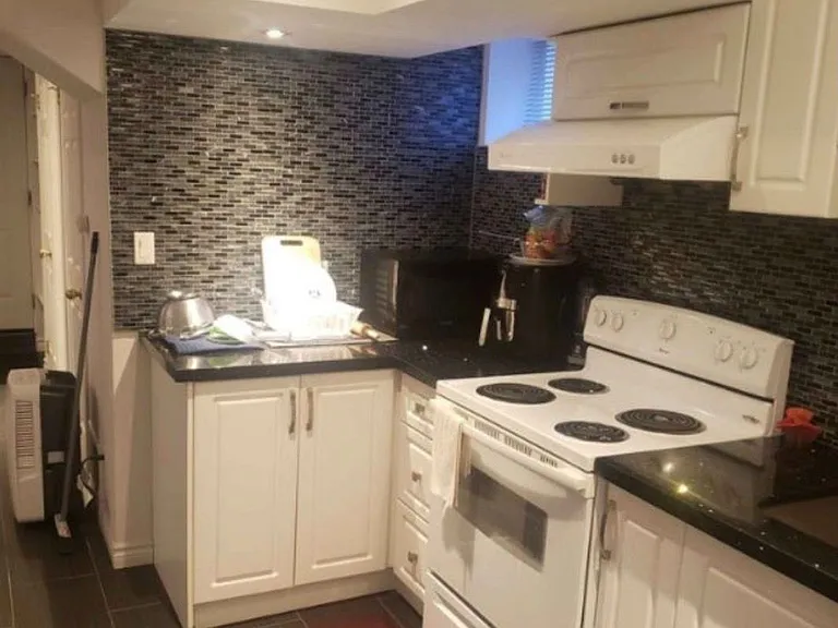 16 Morbank Dr #1 — Photo 3