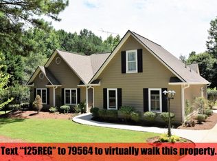 125 Regency Ct, Fayetteville, GA 30215