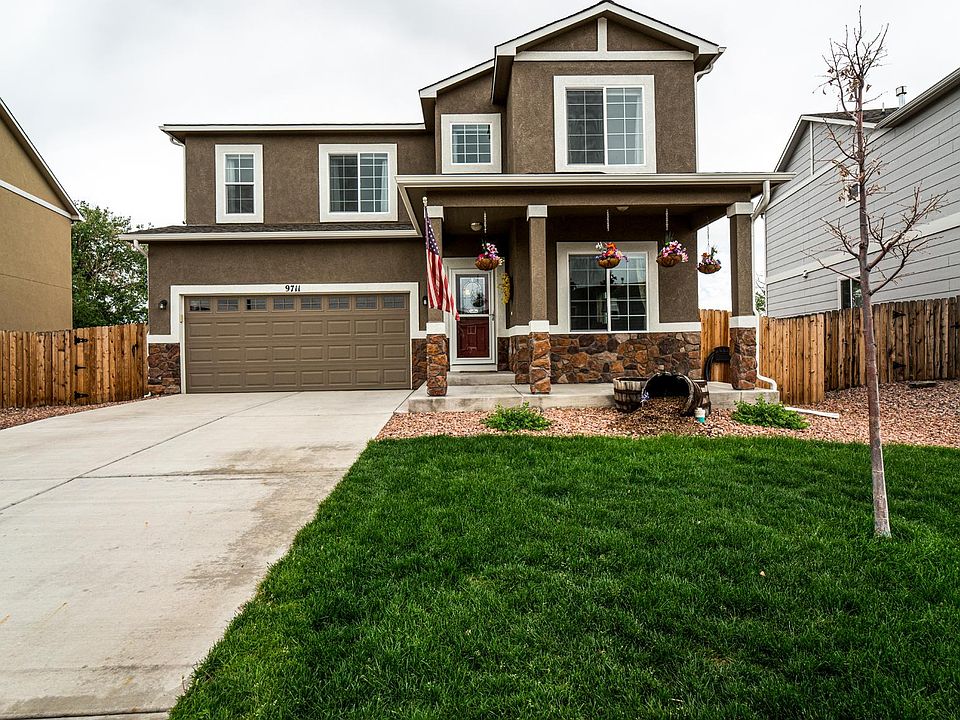 1st image of 9711 Desert Lily Cir