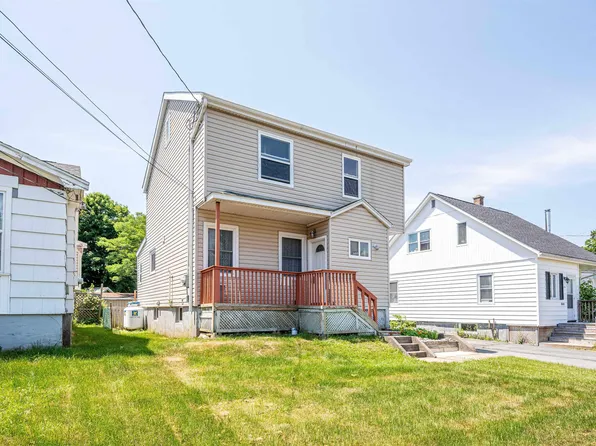 3222 Micmac St, Halifax, NS B3L 3W4