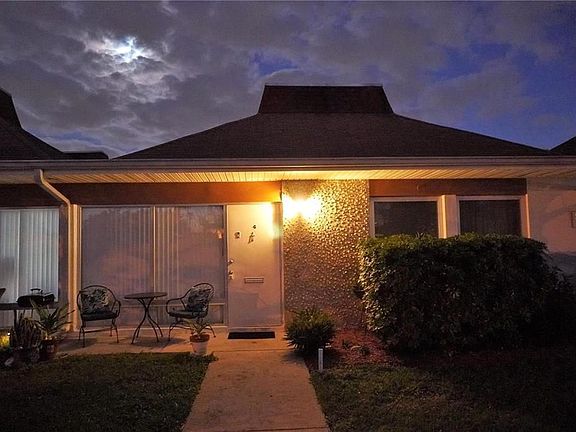 3rd image of 4337 Tahitian Gardens Cir APT G