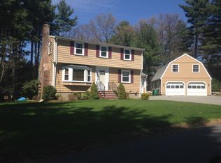 14 Foster Rd, Burlington, MA 01803