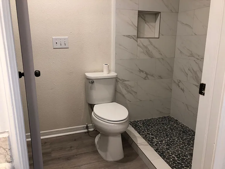 823 N 17th St #823 — Photo 9