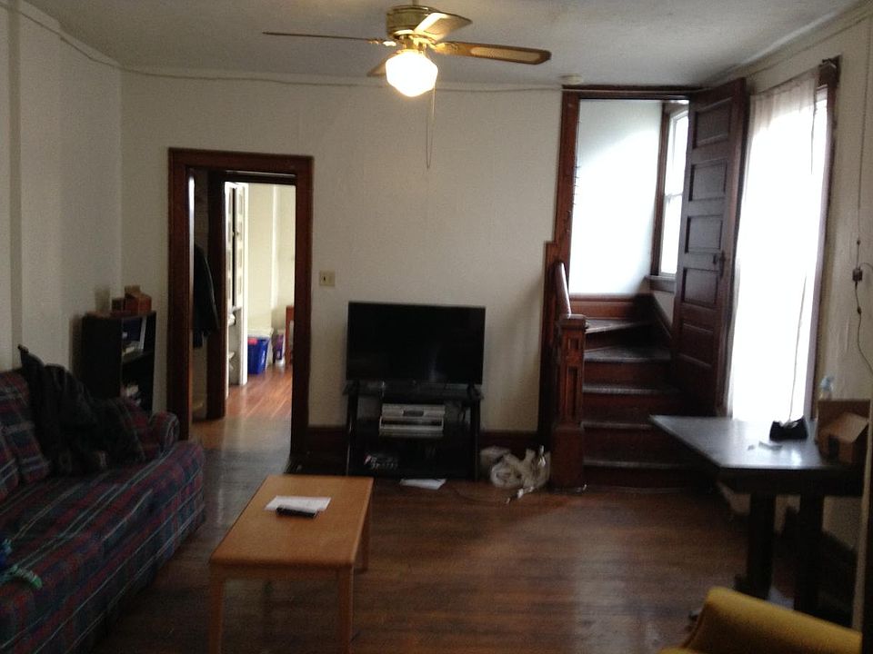 1st image of 43 W Patterson Ave