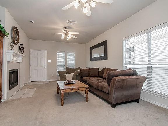 4th image of 1116 Grey Fox Dr