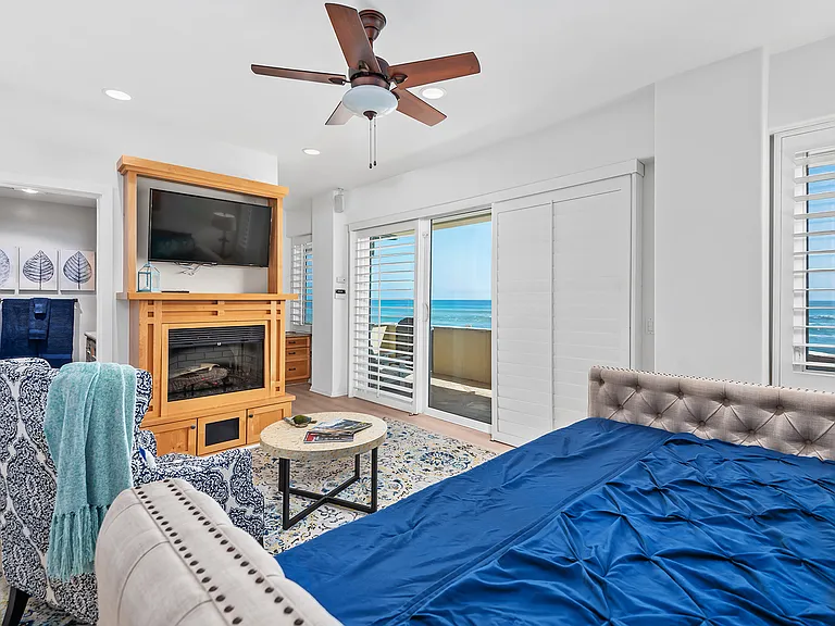 11844 Beach Club Way — Photo 25