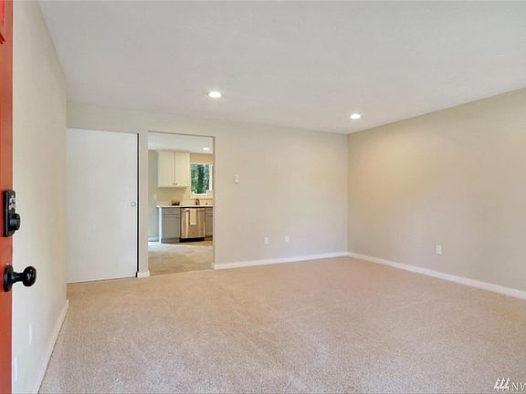 3rd image of 12226 147th Street Ct E