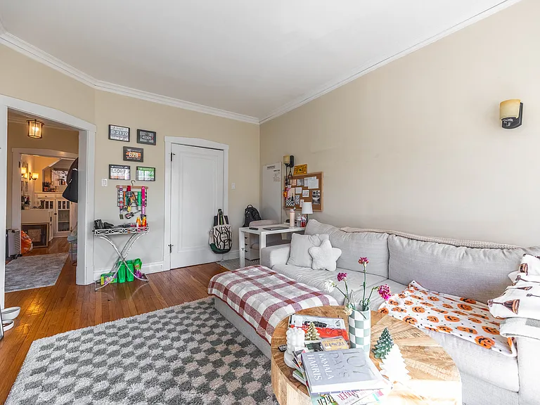 842 W Wrightwood Ave #1 — Photo 3