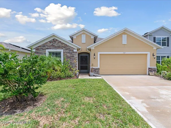 587 Corbin Cir SW, Palm Bay, FL 32908