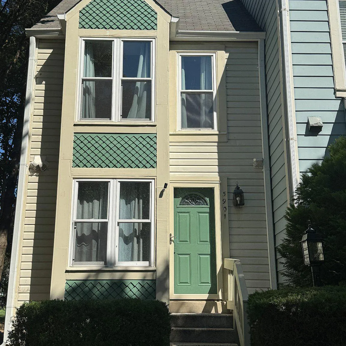 3 bed, 2.5 bath, 1112 sqft, $2,950 — Photo 1