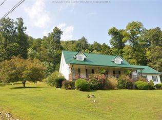 97 Timberwood Dr, Foster, WV 25081
