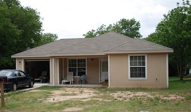 1st image of 631 E 9th Ave