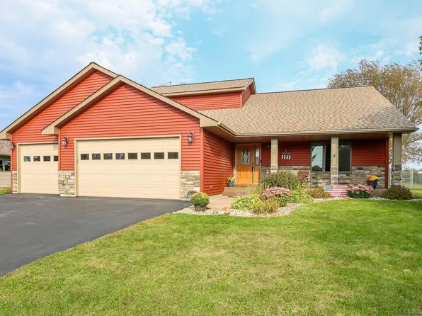 150 5th Ave, Baldwin, WI 54002