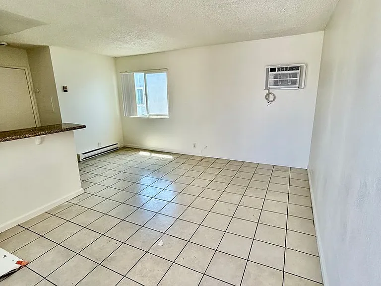 8815 Mira Mesa Blvd #6 — Photo 2