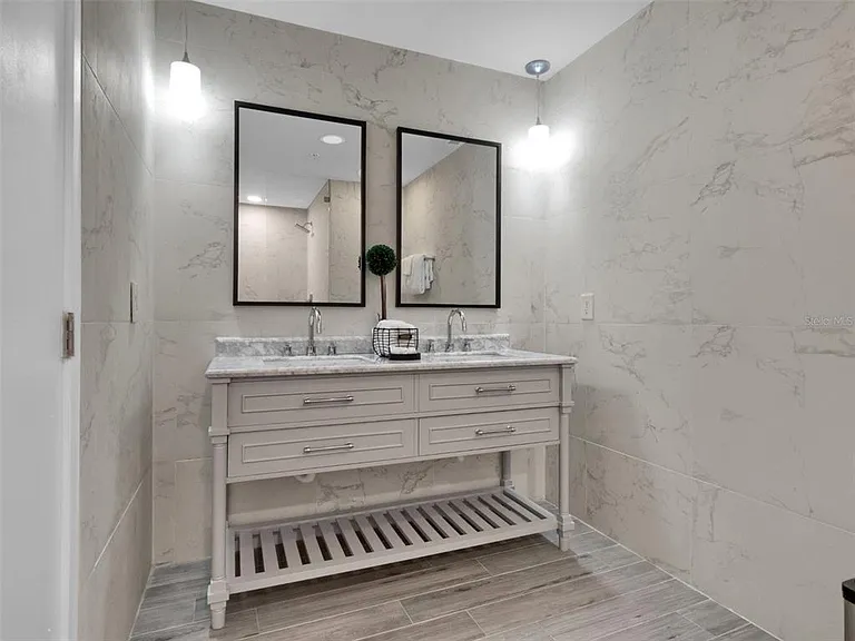 525 E Jackson St #508 — Photo 19