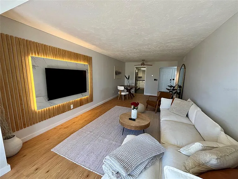 4510 Overlook Dr NE #225 — Photo 10