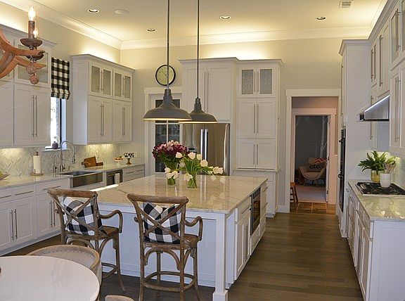 5th image of 2513 Legacy Oaks Ct