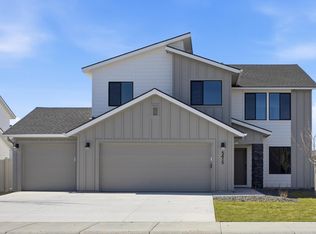 5415 S Bittercreek Ave, Meridian, ID 83642