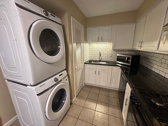 5th image of 2298 N 4th St APT 1