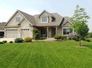 10176 51st Ct, Pleasant Prairie, WI 53158