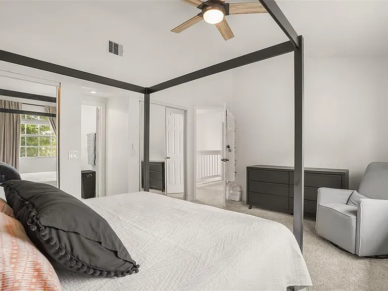 1328 Landry Cir — Photo 22