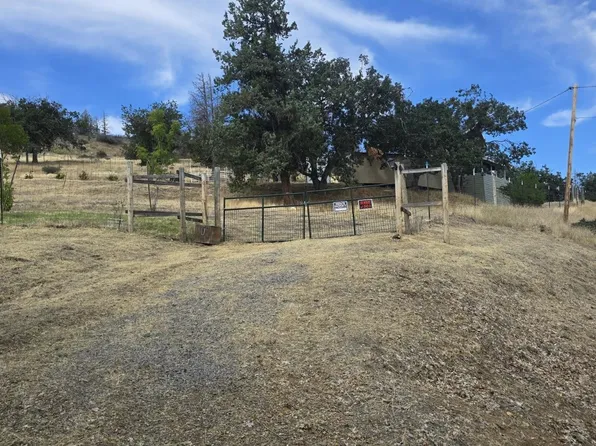 16338 Patricia Ave, Montague, CA 96064