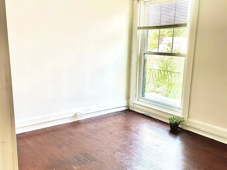 2158 Sherwood Ave #1 — Photo 14