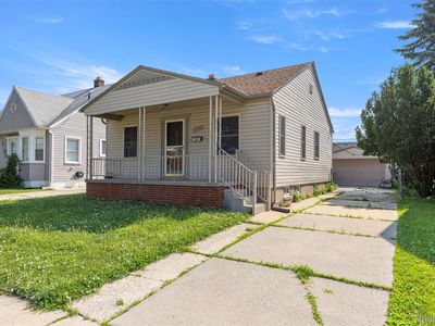 4632 Chovin St, Dearborn, MI, 48126